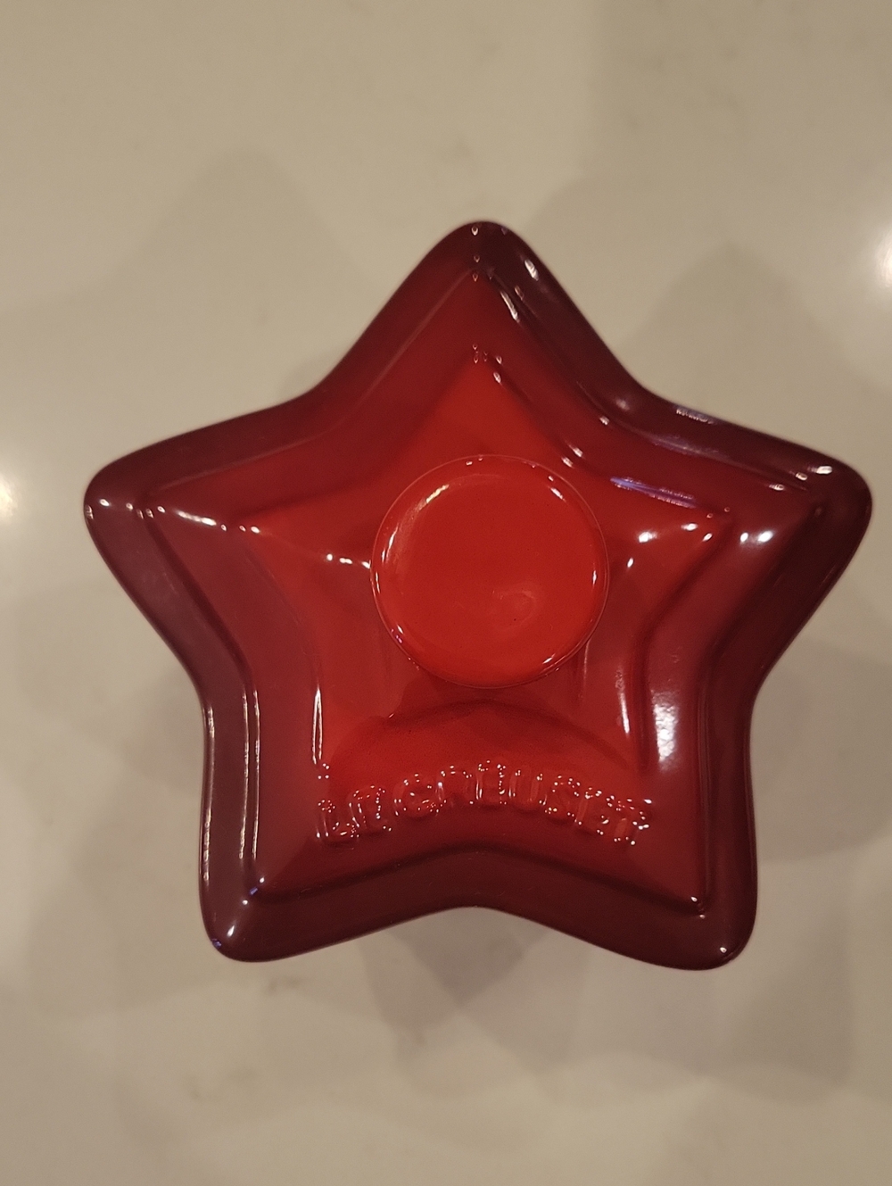Retired Le Creuset Red Star Remekin